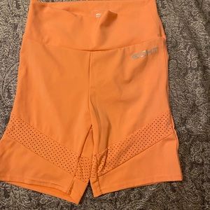 Echt Booty Scrunch Shorts